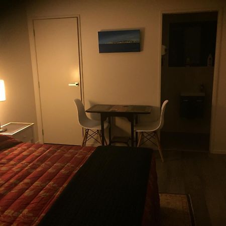 Accommodation In Frimley เฮสติงส์ ภายนอก รูปภาพ