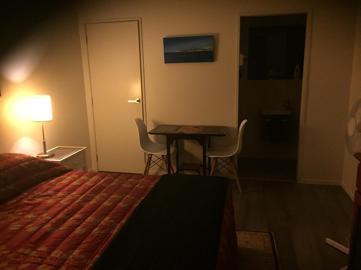 Accommodation In Frimley เฮสติงส์ ภายนอก รูปภาพ