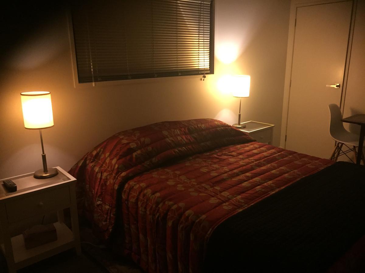 Accommodation In Frimley เฮสติงส์ ภายนอก รูปภาพ